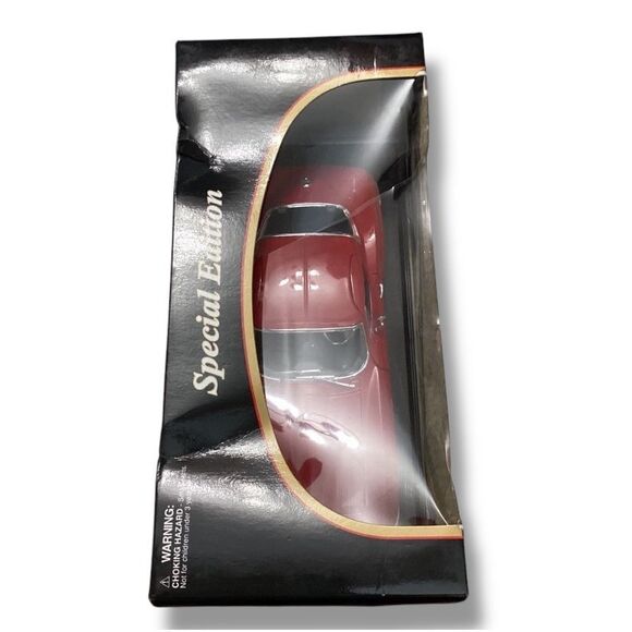 Maisto Special Edition 1965 Chevrolet Corvette 1:18 - Picture 7 of 11